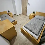 Hébergement de vacances Nové Bývanie Blízko Piešťan A Nového Mesta Nad Váhom Pre 6 Osôb *