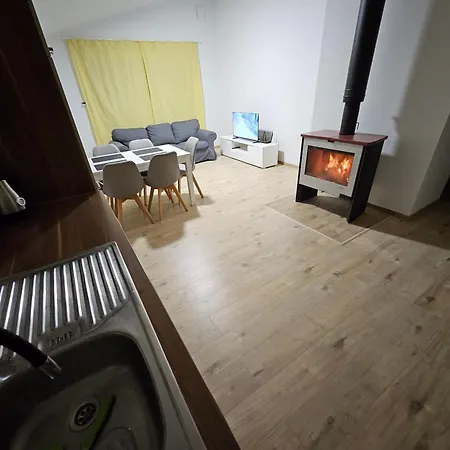 Nové Bývanie Blízko Piešťan A Nového Mesta Nad Váhom Pre 6 Osôb * Ockov